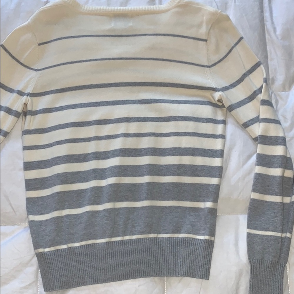 🌻 Striped sweater - Picture 2 of 4